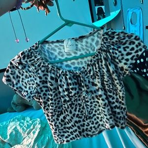 lepord print crop top